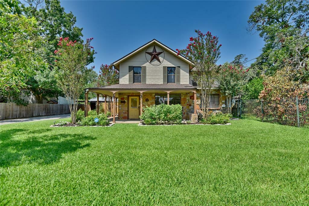 Property Photo:  706 S Market Street  TX 77833 