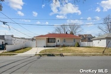 Property Photo:  916 N Clinton Avenue  NY 11757 