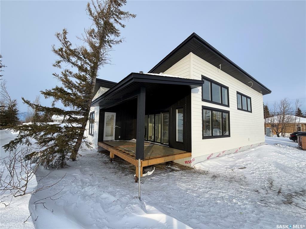 Property Photo: 1119 Birchwood Avenue SK S0A 0L0