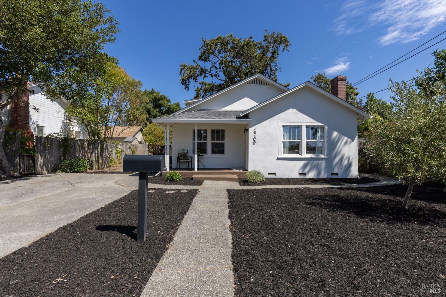 Property Photo:  2700 Pine Street  CA 94558 