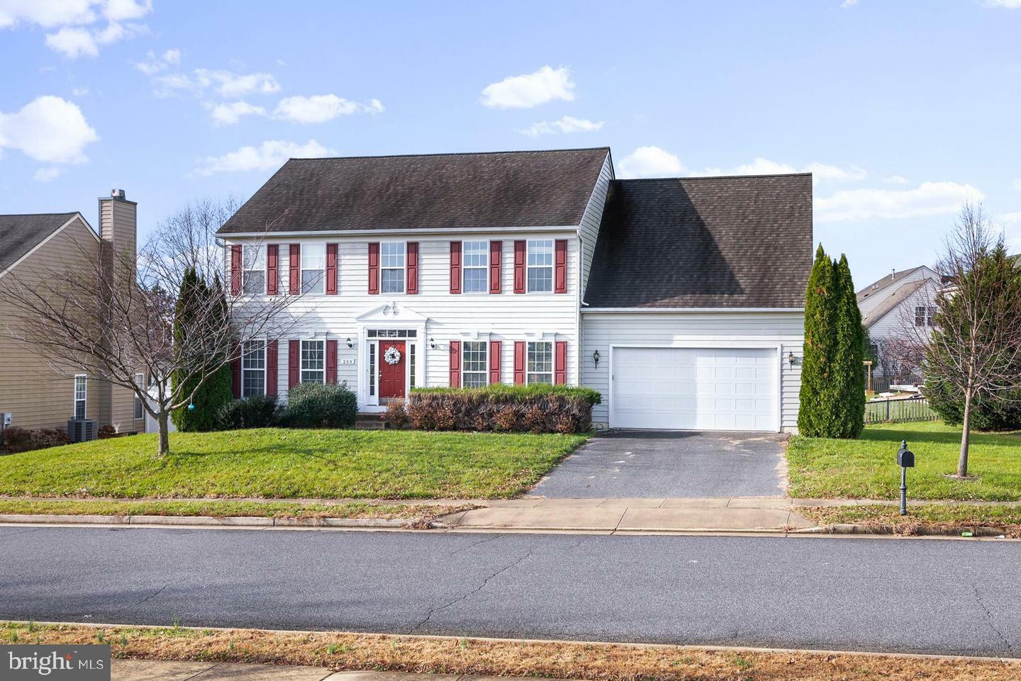 Property Photo:  209 Garland Way  MD 21620 