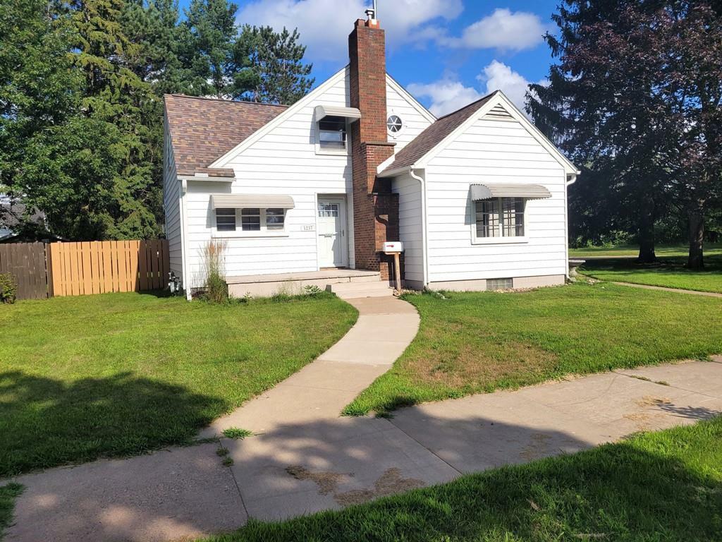 Property Photo:  1237 South 5th Avenue  WI 54401 