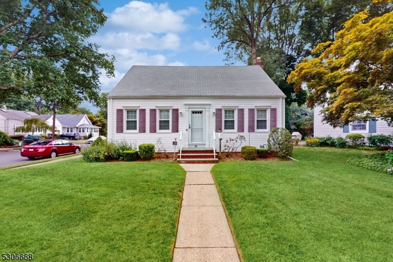 Property Photo:  82 Severna Ave  NJ 07081 