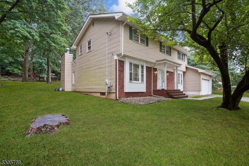 Property Photo:  1119 Woodland Ave  NJ 07060 