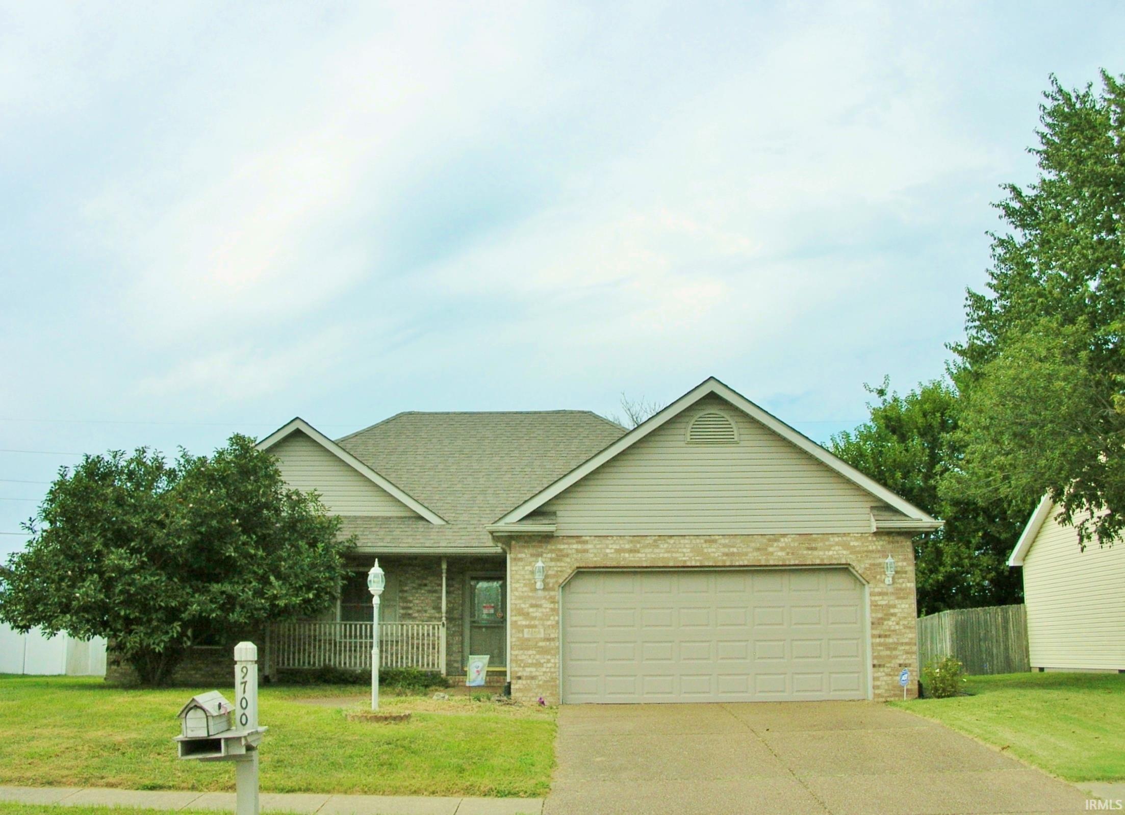 Property Photo: 9700 Rabbit Run Drive IN 47630