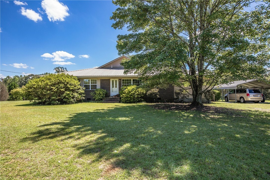 Property Photo:  830 Jack Johnston Road  AL 36083 