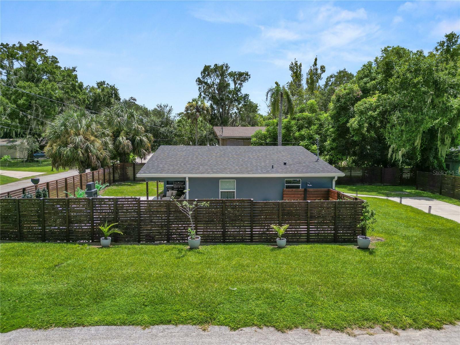 Property Photo: 1005 S Irving Avenue FL 33830