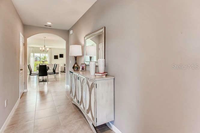 Property Photo:  1812 Echo Valley Street  FL 34744 