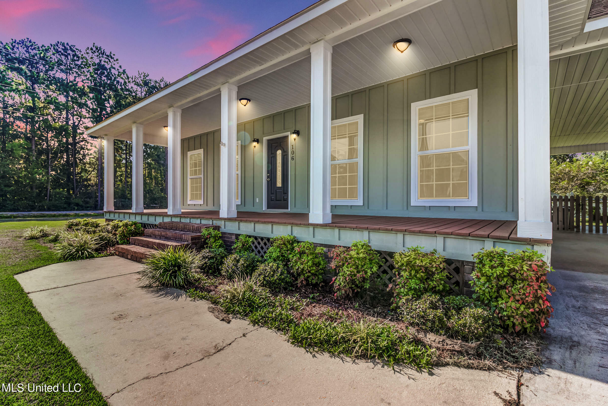 Property Photo:  106 Pete Pitts Road  MS 39452 