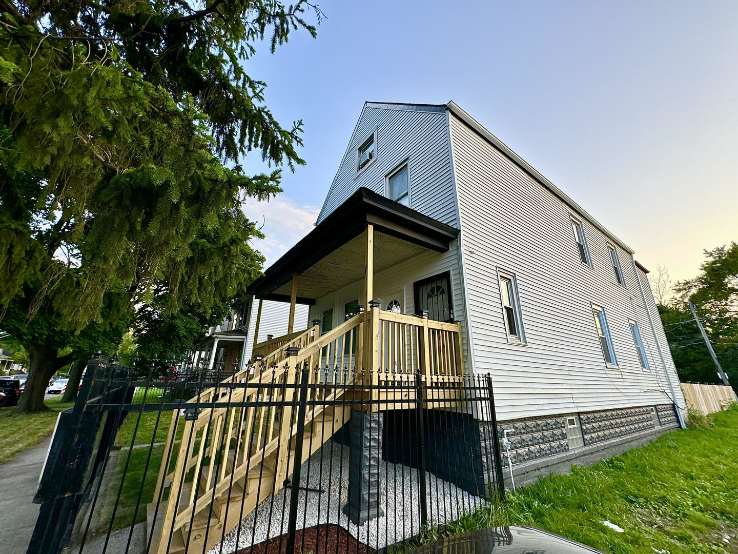 Property Photo:  9316 S University Avenue  IL 60619 