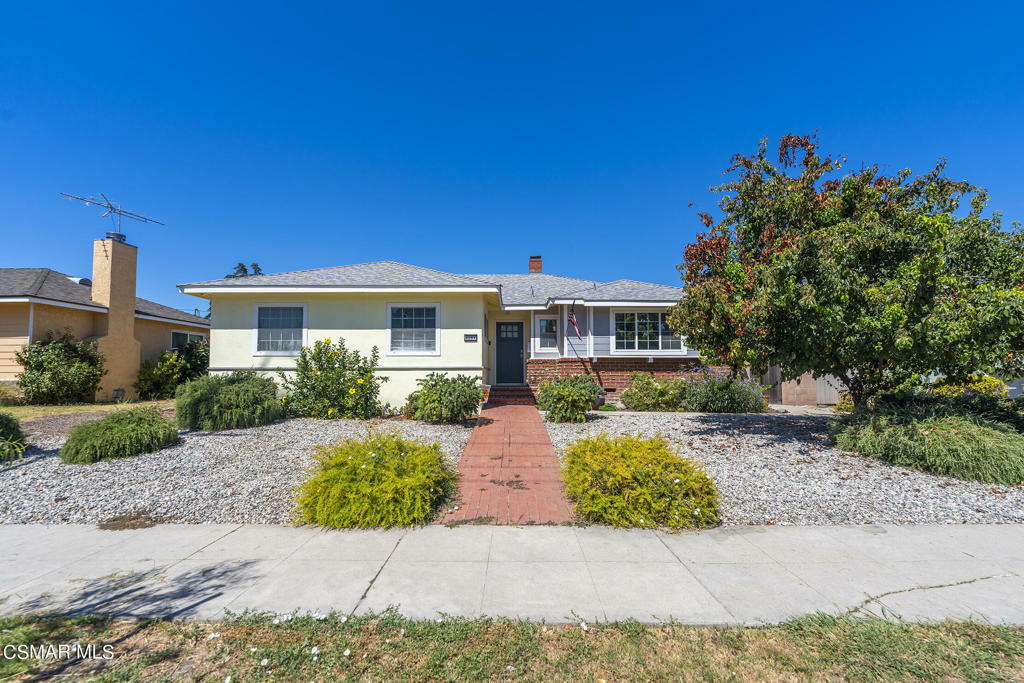 Property Photo: 6261 Tampa Avenue CA 91335
