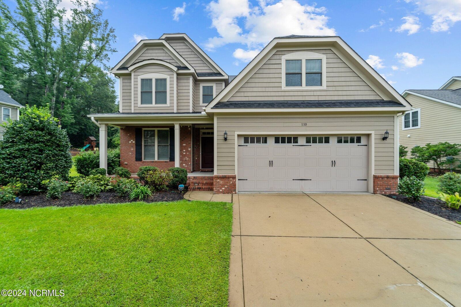 Property Photo: 110 Hadley Court NC 28387
