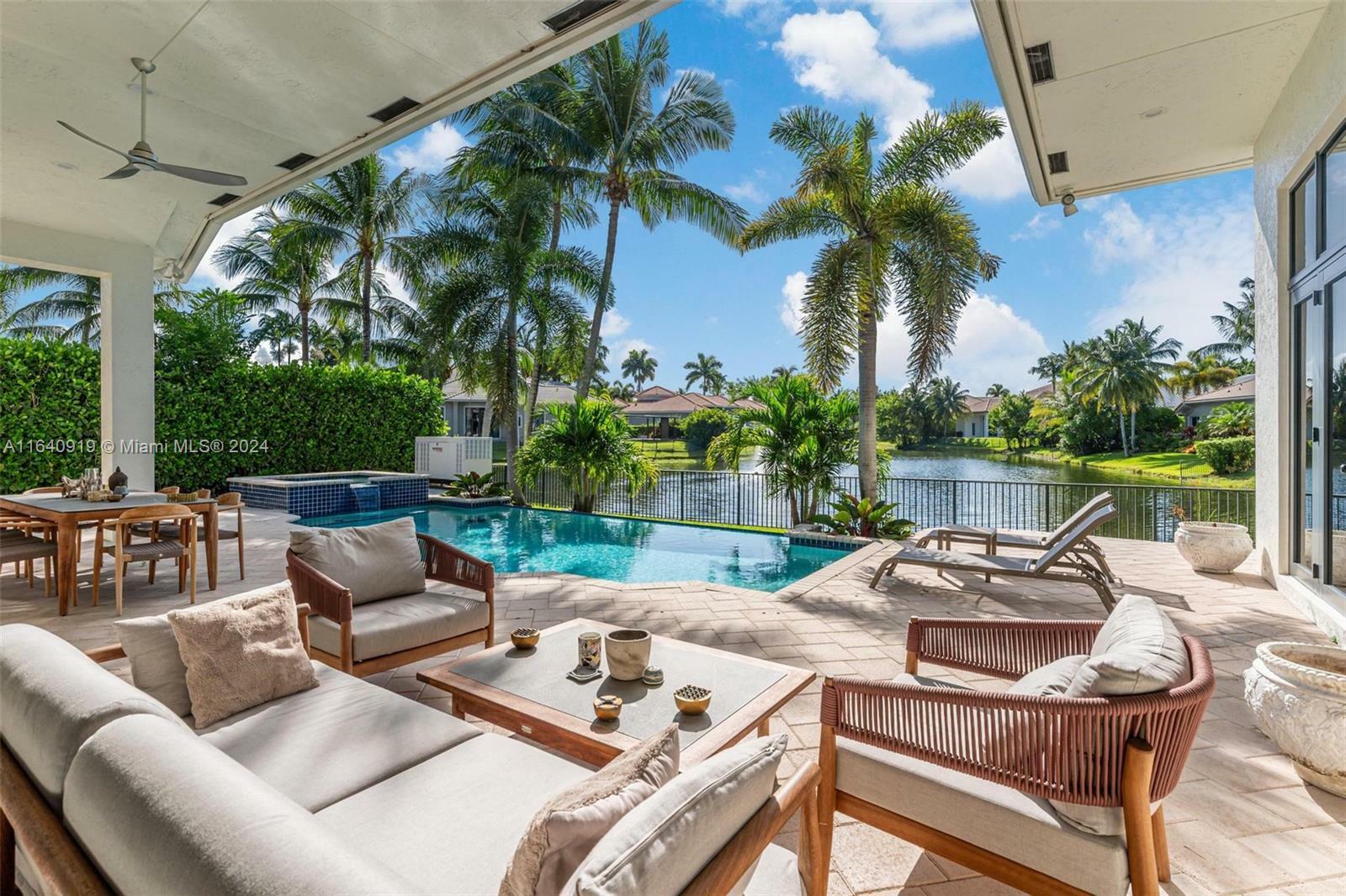 Property Photo:  770 Leigh Palm Ave  FL 33324 