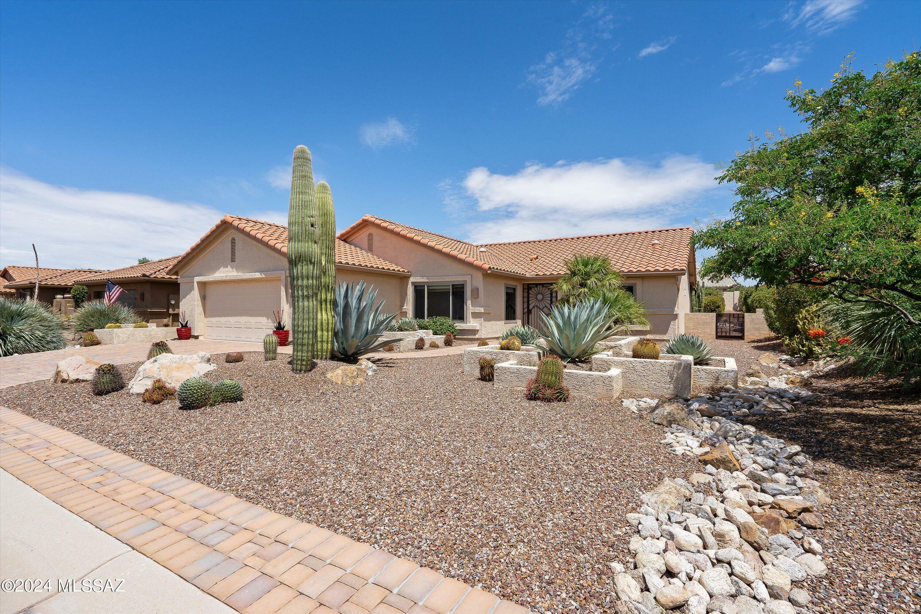 Property Photo:  61788 E Briarwood Drive  AZ 85739 