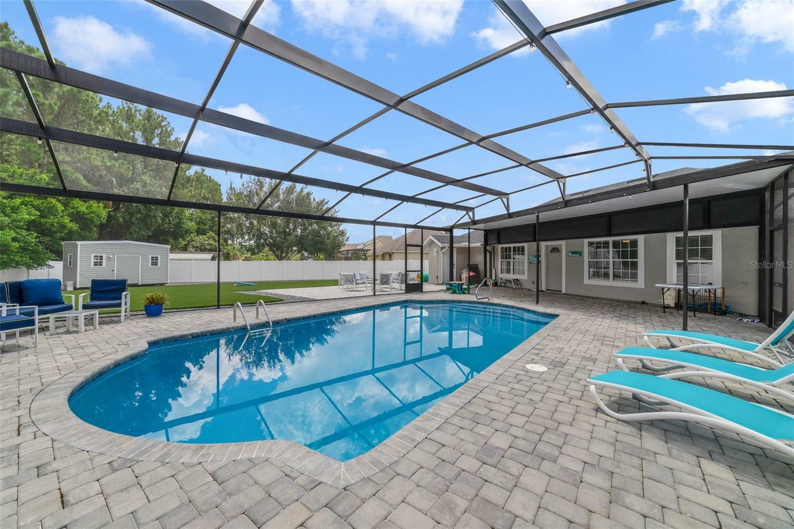 Property Photo:  500 Anderson Drive  FL 32778 