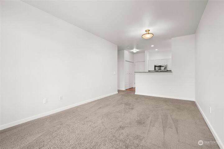 Property Photo:  2415 2nd Avenue 537  WA 98121 