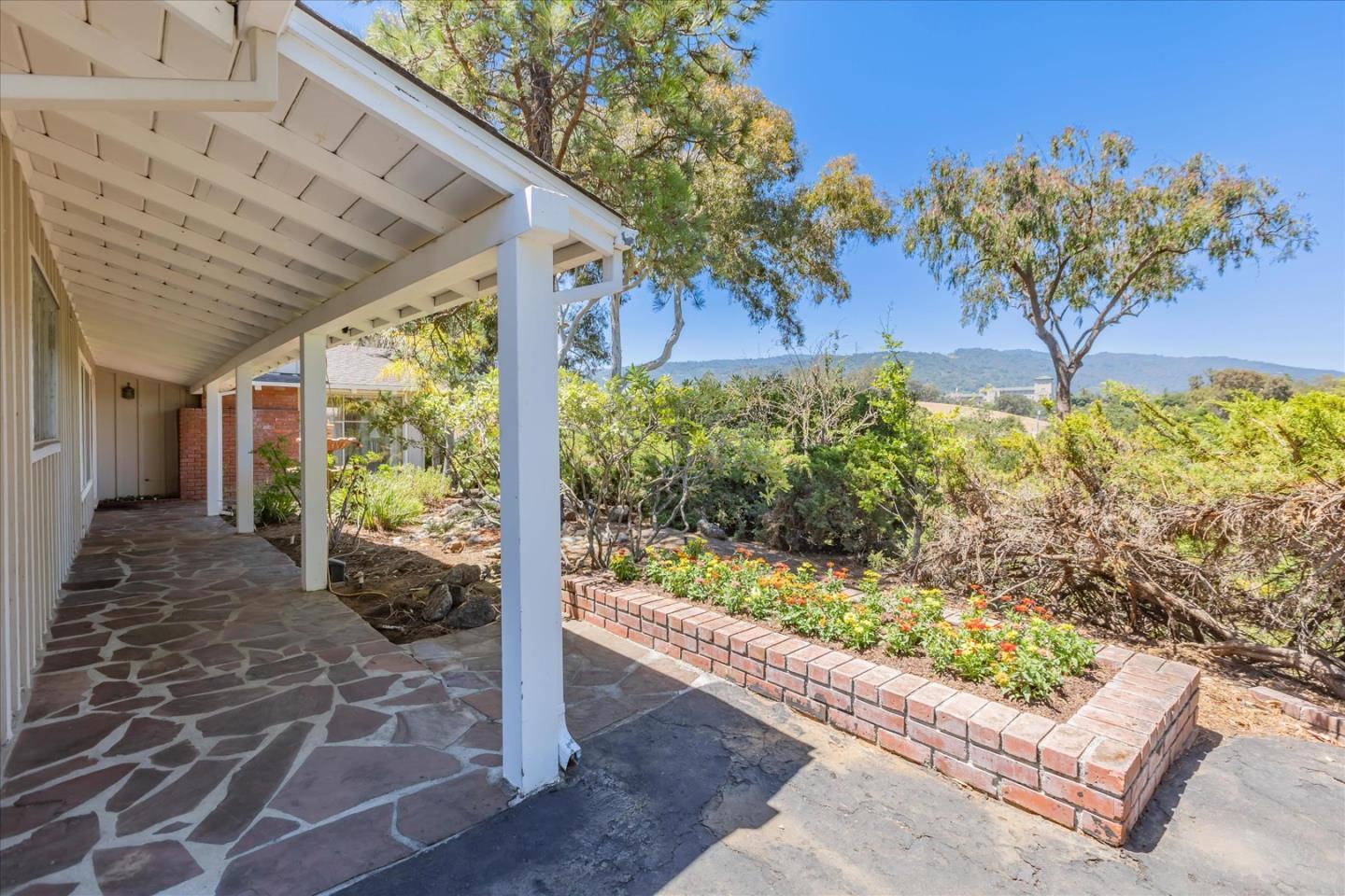 Property Photo: 5824 Arboretum Drive CA 94024