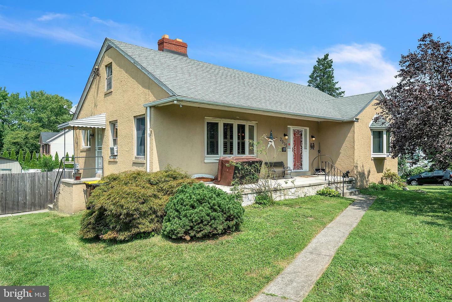 Property Photo:  2935 Hannah Ave  PA 19401 