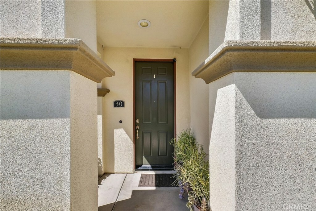 Property Photo:  2750 E Oak Hill Drive 30  CA 91761 