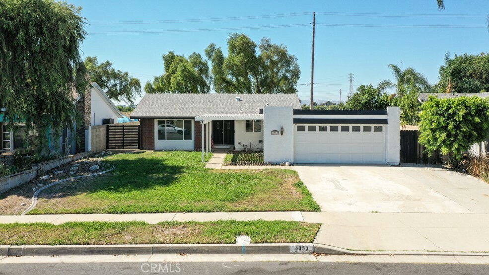 4353 E Alderdale Avenue  Anaheim CA 92807 photo