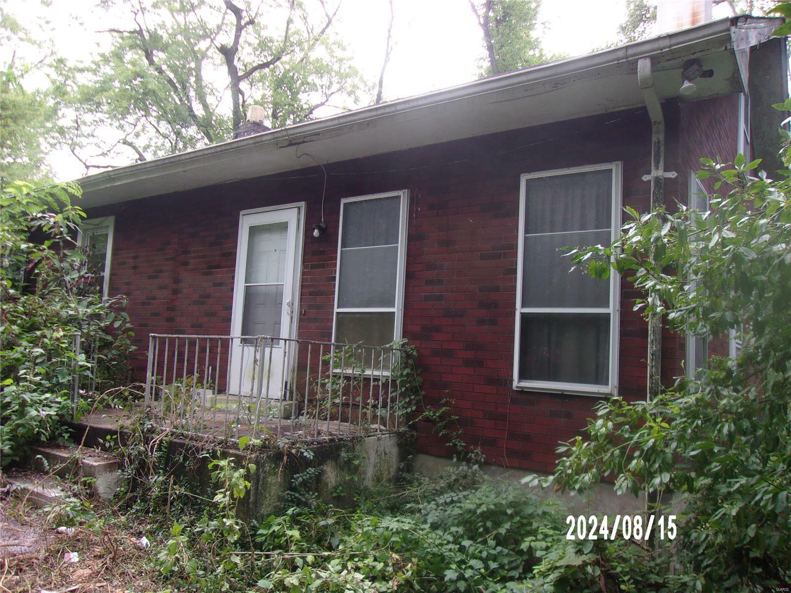 Property Photo:  9818 Jacobi Avenue  MO 63136 