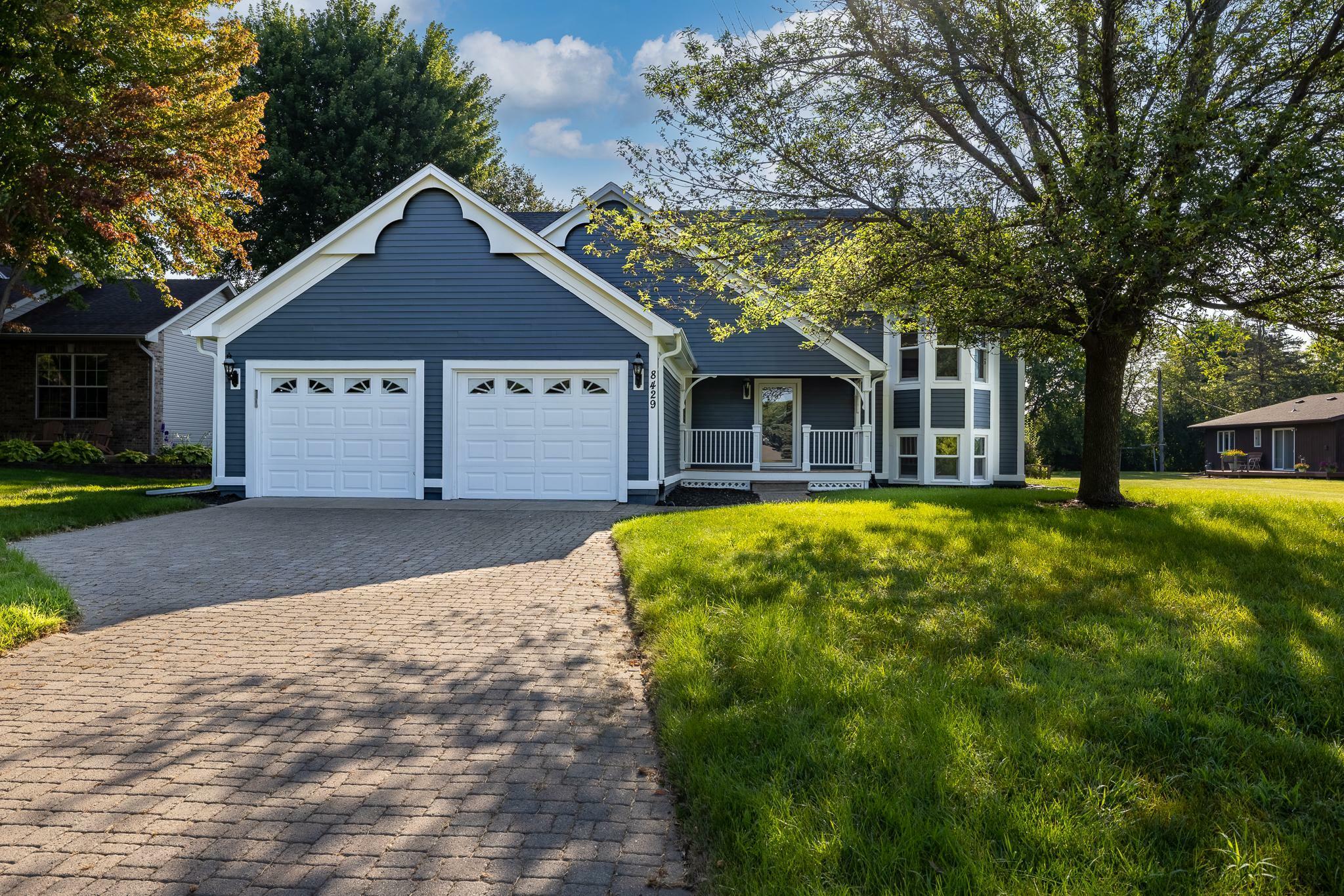 Property Photo:  8429 Colton Court  MN 55125 