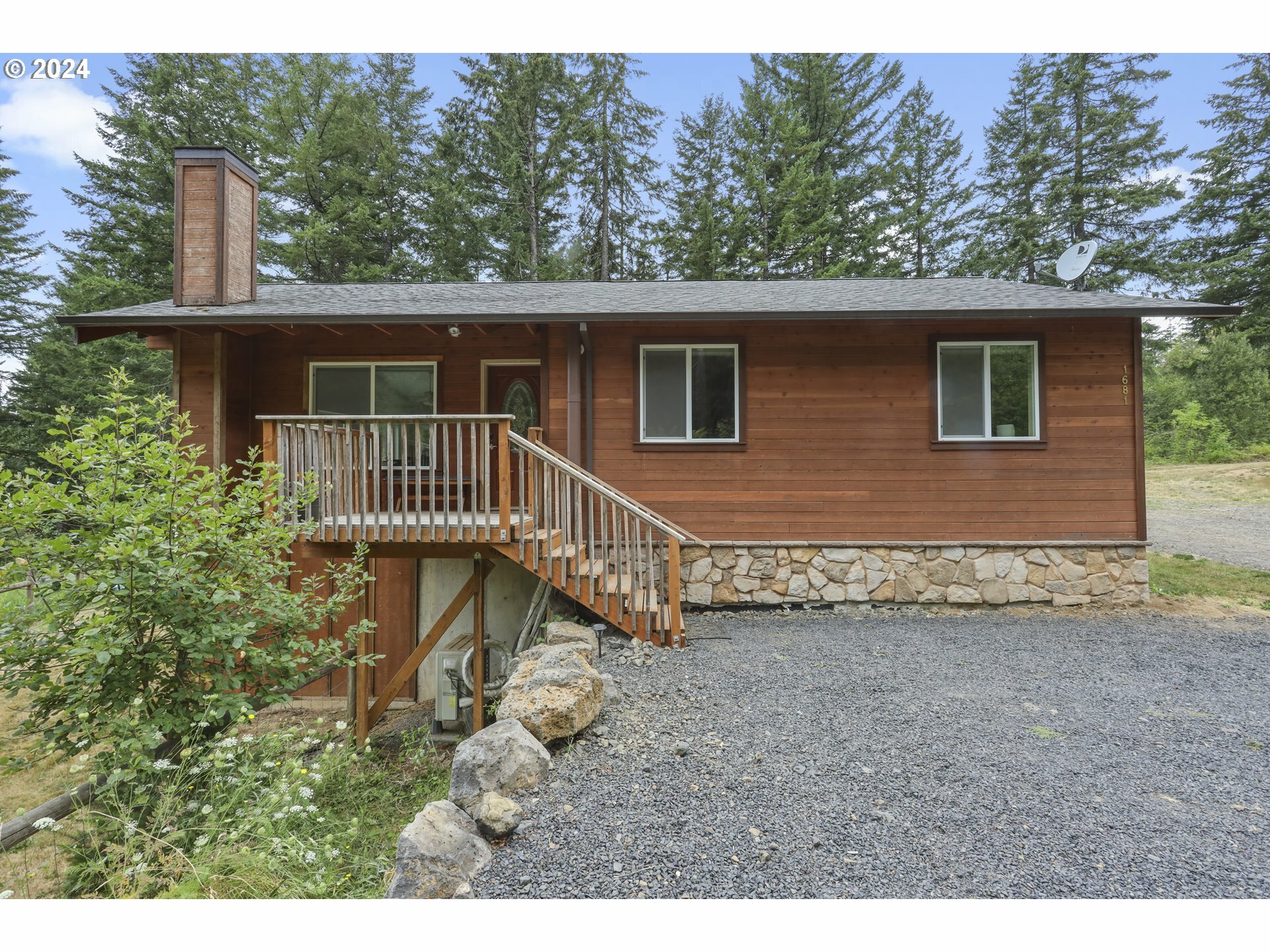 Property Photo:  1681 Kanaka Creek Rd  WA 98648 