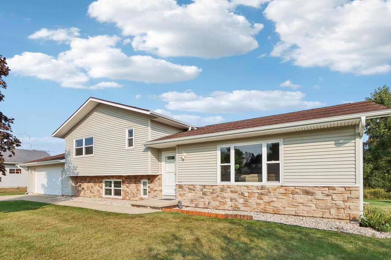 Property Photo: 199 Jennifer Lane WI 53932