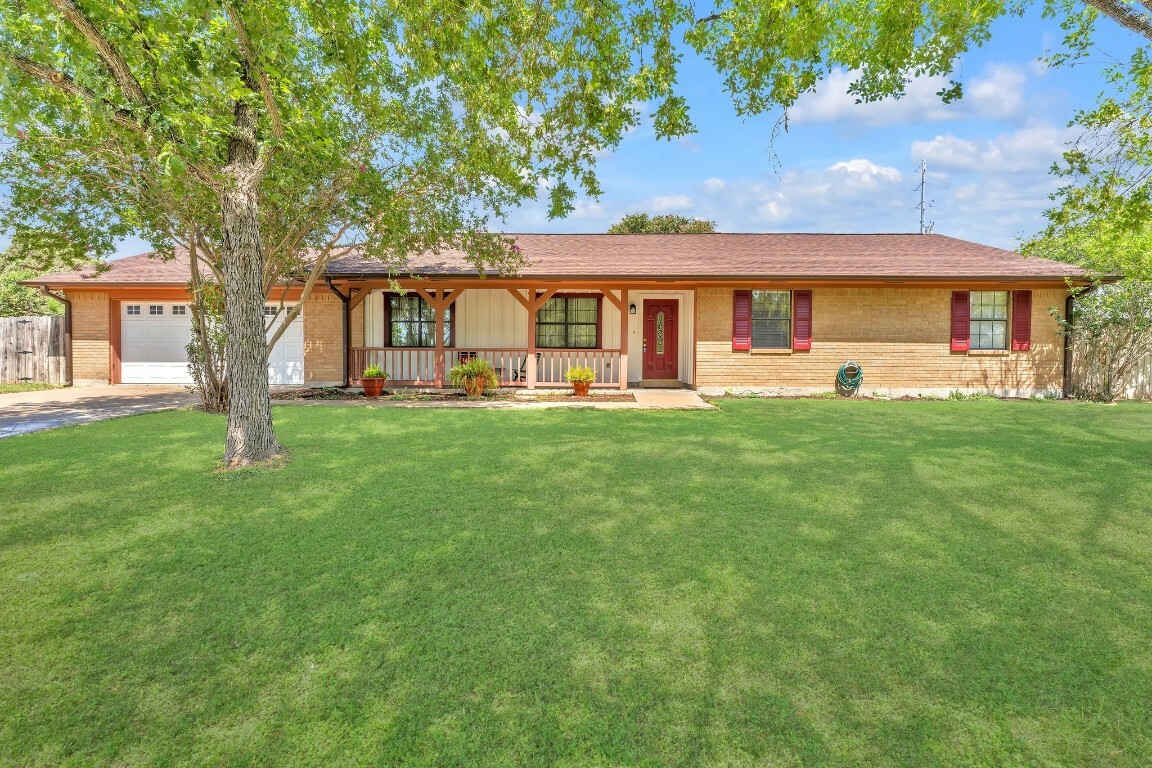 Property Photo:  690 E Riverside Drive  TX 78602 