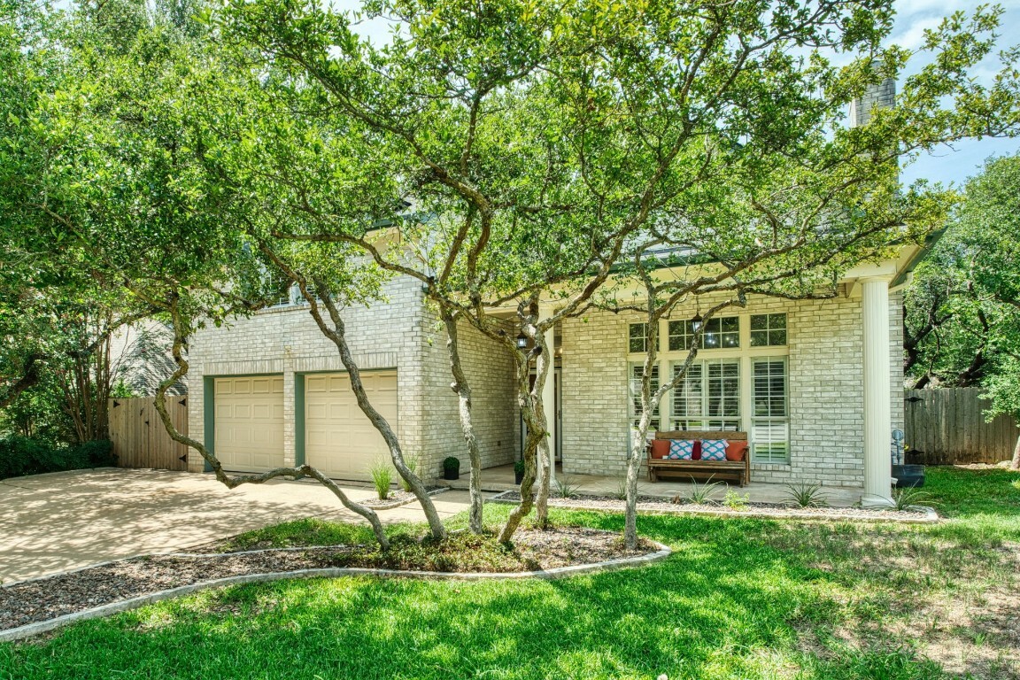 Property Photo:  5907 Trabadora Cove  TX 78759 