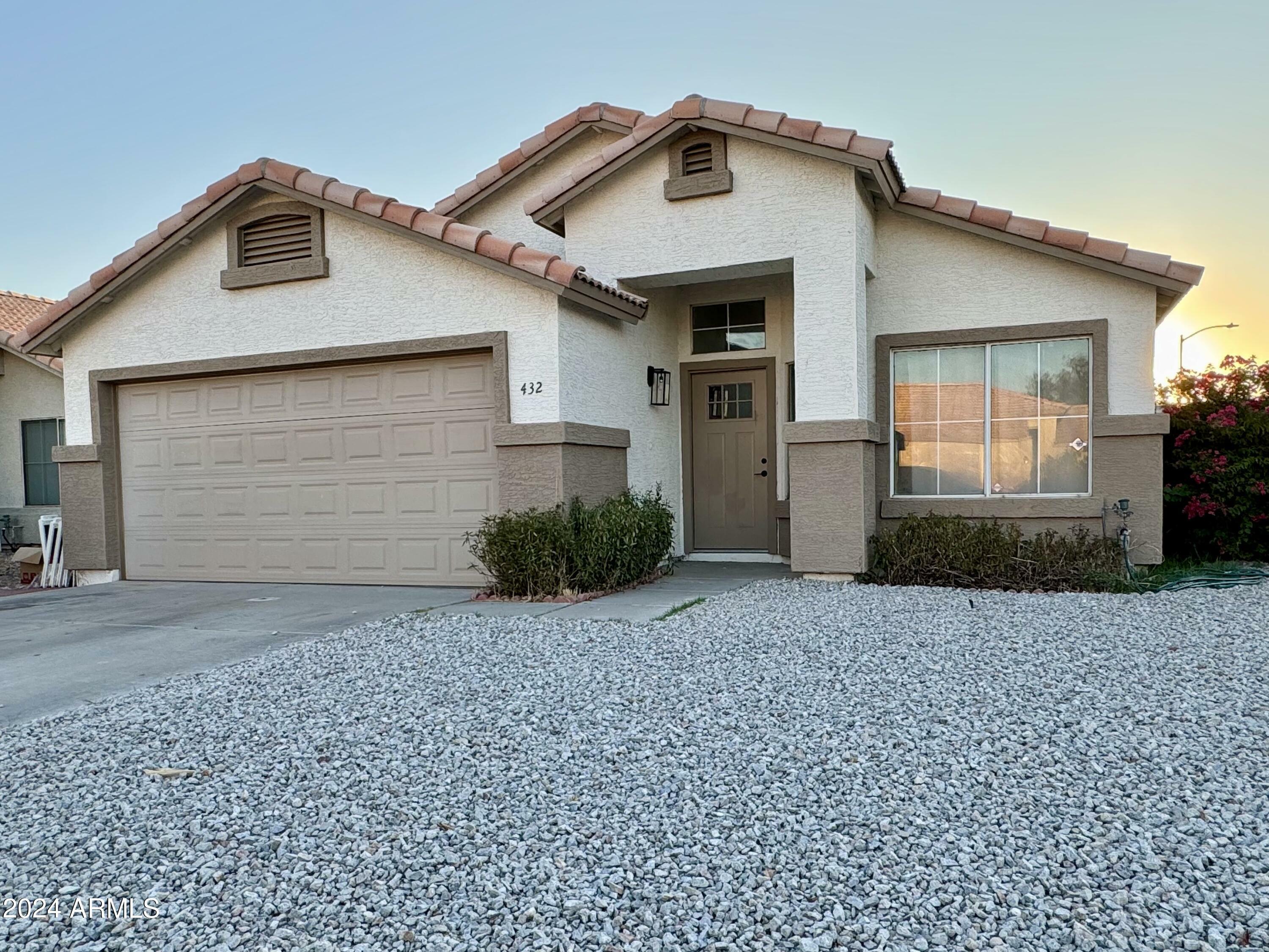 Property Photo:  432 N Monte Vista Street  AZ 85225 