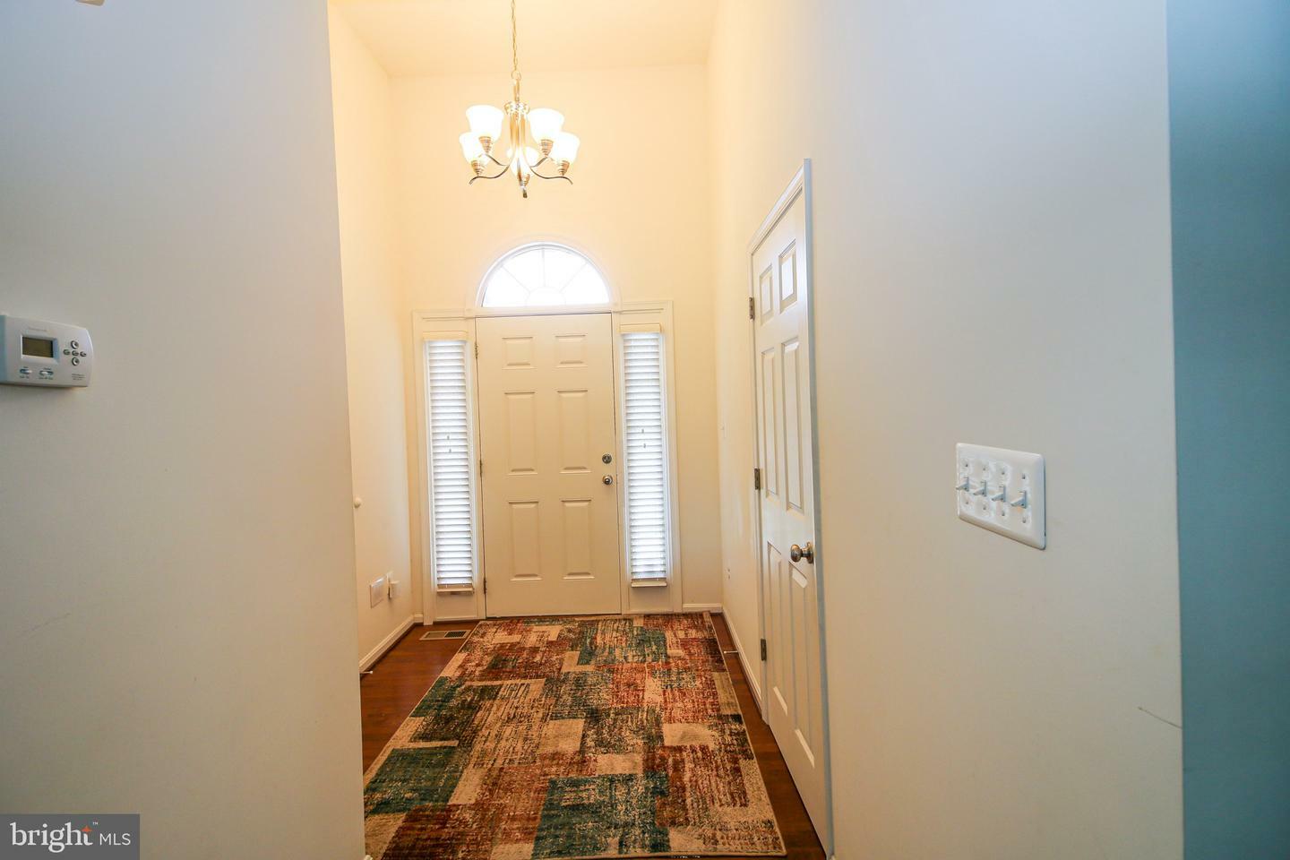 Property Photo:  513 Gate Dancer Court  MD 20678 