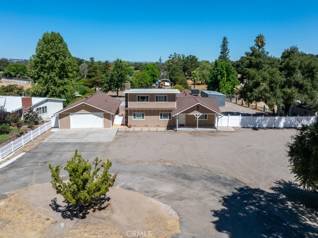 Property Photo:  9019 San Gabriel Road  CA 93422 