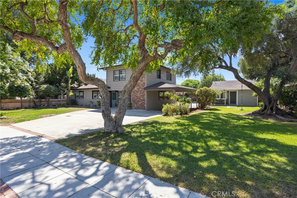 Property Photo:  1501 S 10th Avenue  CA 91006 