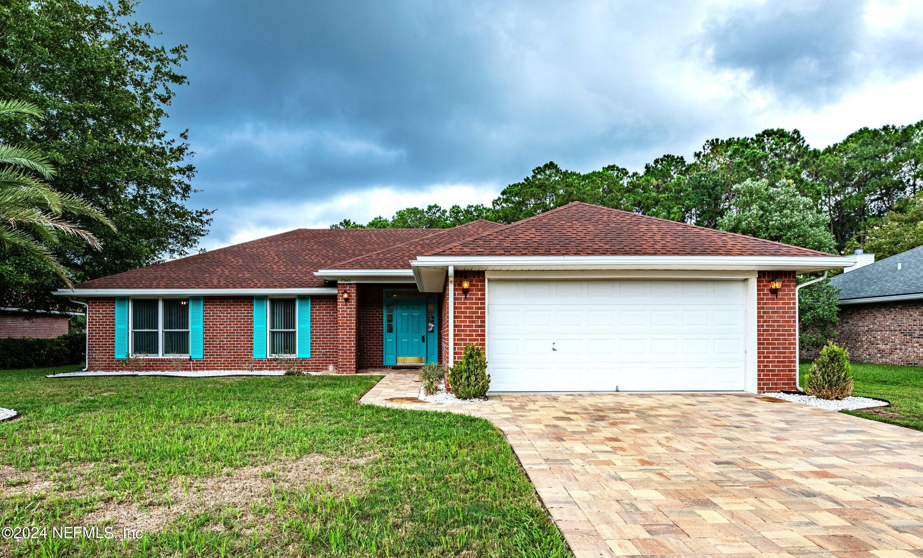 Property Photo:  7540 Caravaca Court  FL 32244 