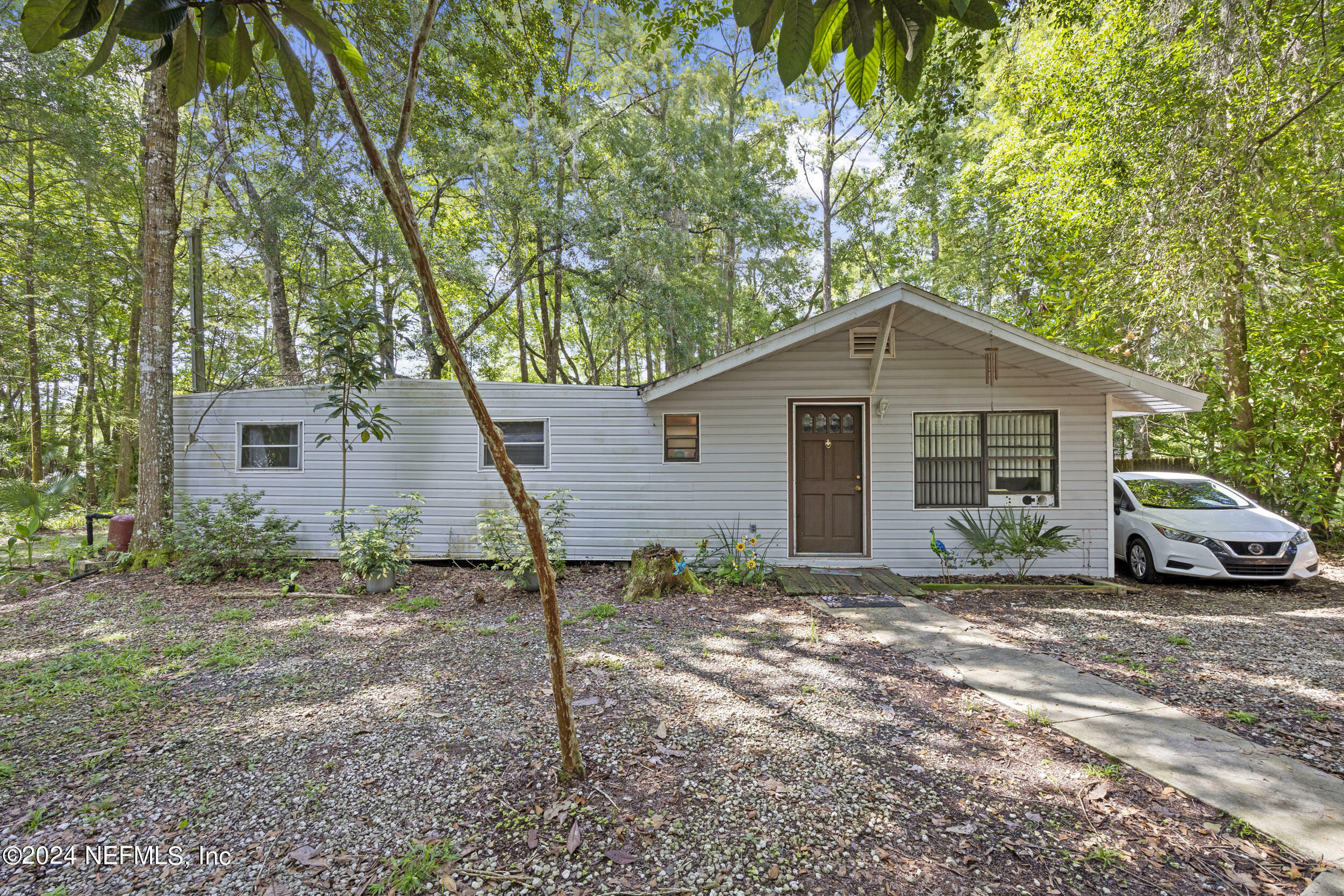 Property Photo:  742 Ridgeline Road 1  FL 32189 