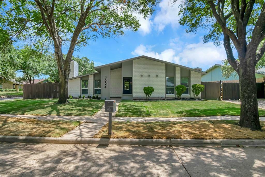 Property Photo:  8524 Grumman Drive  TX 75228 