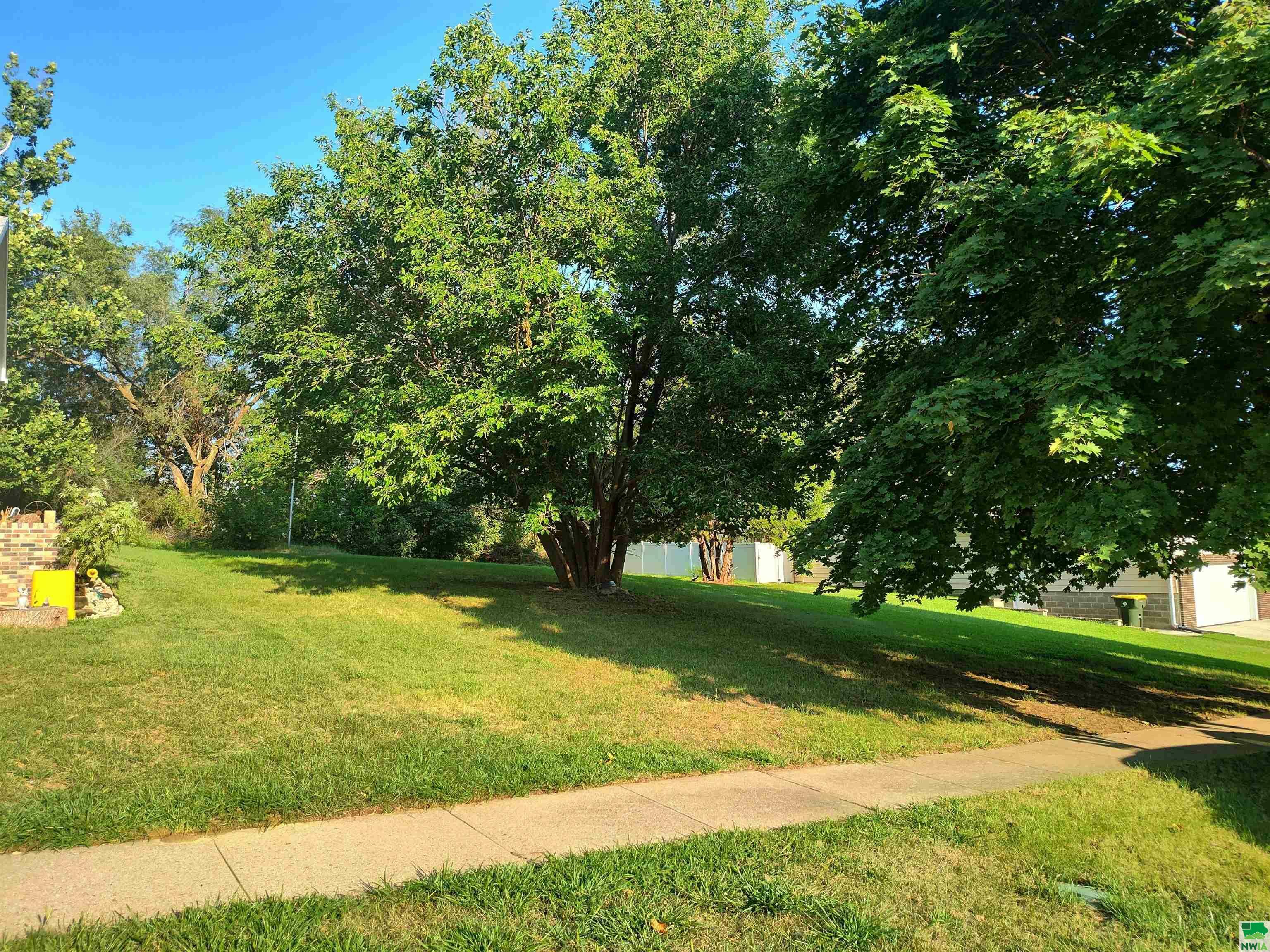 Property Photo:  4720 Tyler St  IA 51108 