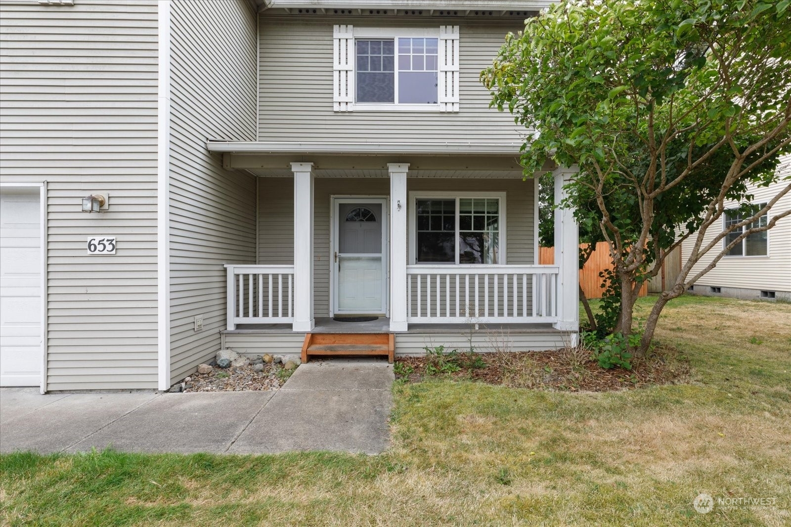 Property Photo:  653 SW 1st Avenue  WA 98277 