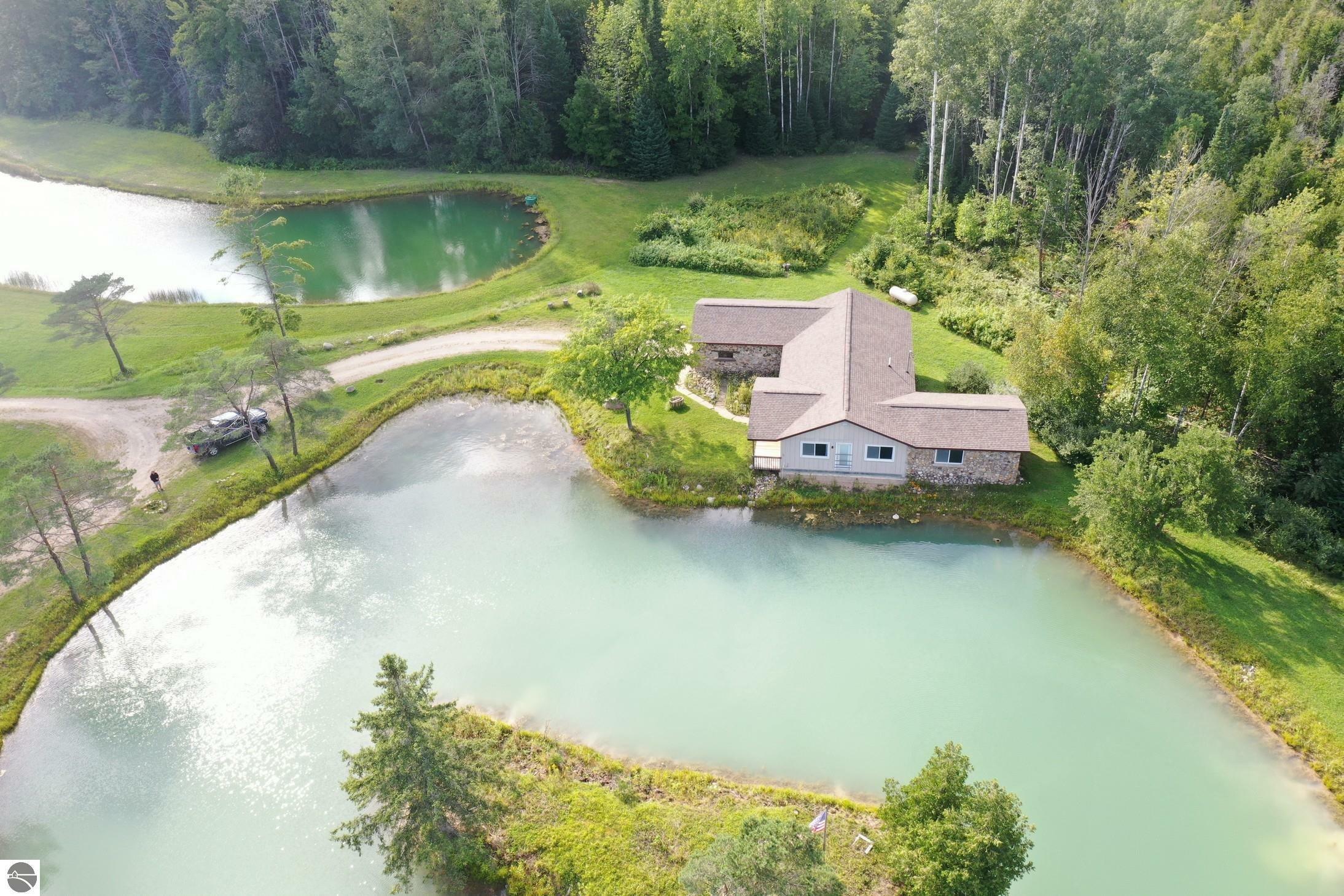 Property Photo:  2285 Townline Road  MI 48654 