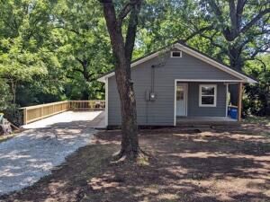 Property Photo: 121 N Liberty AR 72601