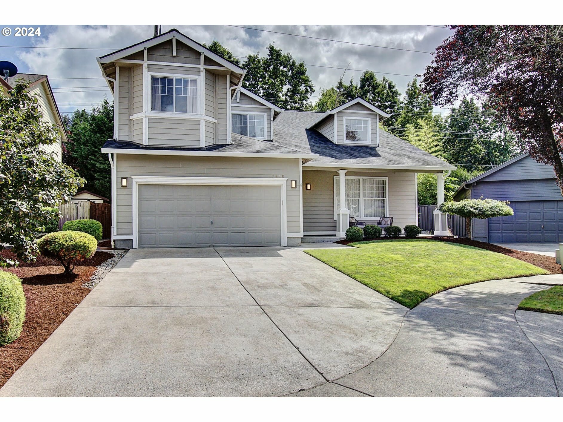 Property Photo:  17615 SE 14th Cir  WA 98683 