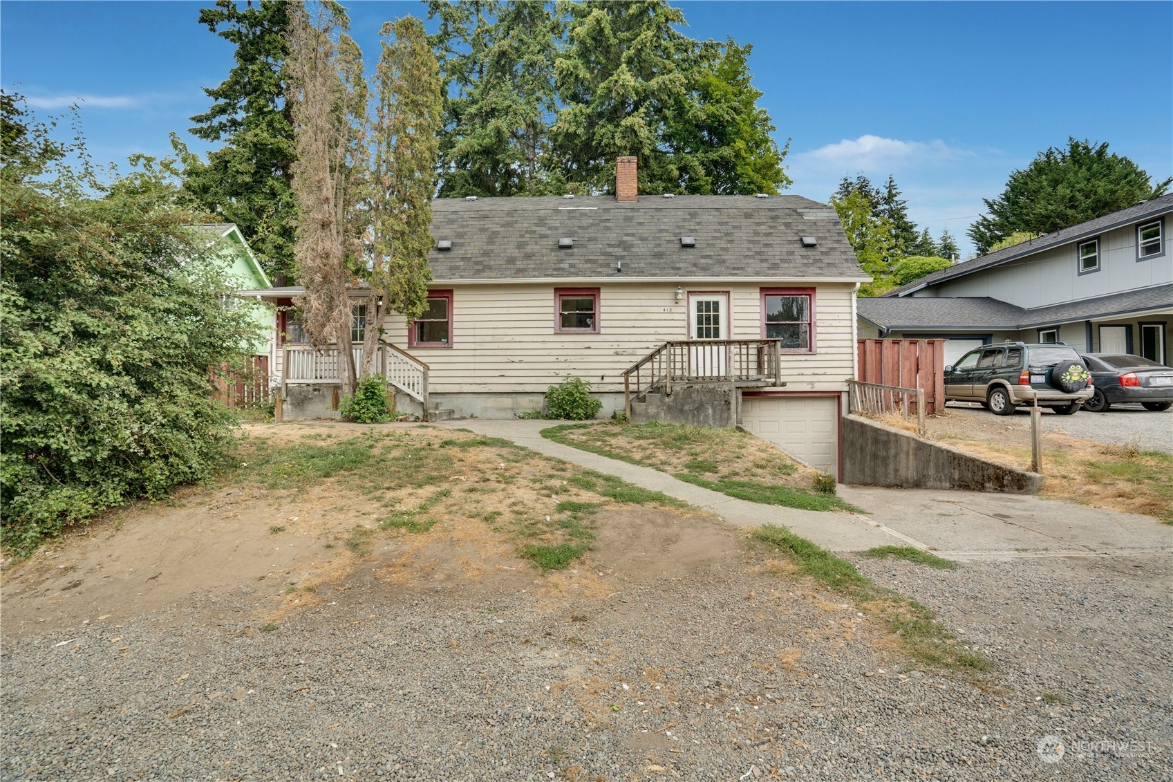 Property Photo:  415 124th Street S  WA 98444 