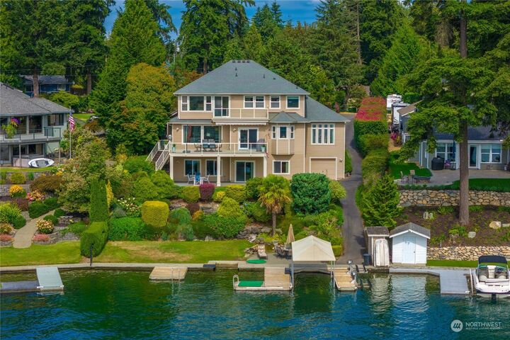 Property Photo:  18112 28th Street E  WA 98391 