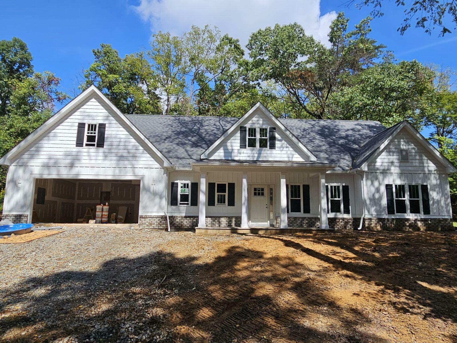 Property Photo:  3345 Hidden Oak Rd SW  VA 24018 