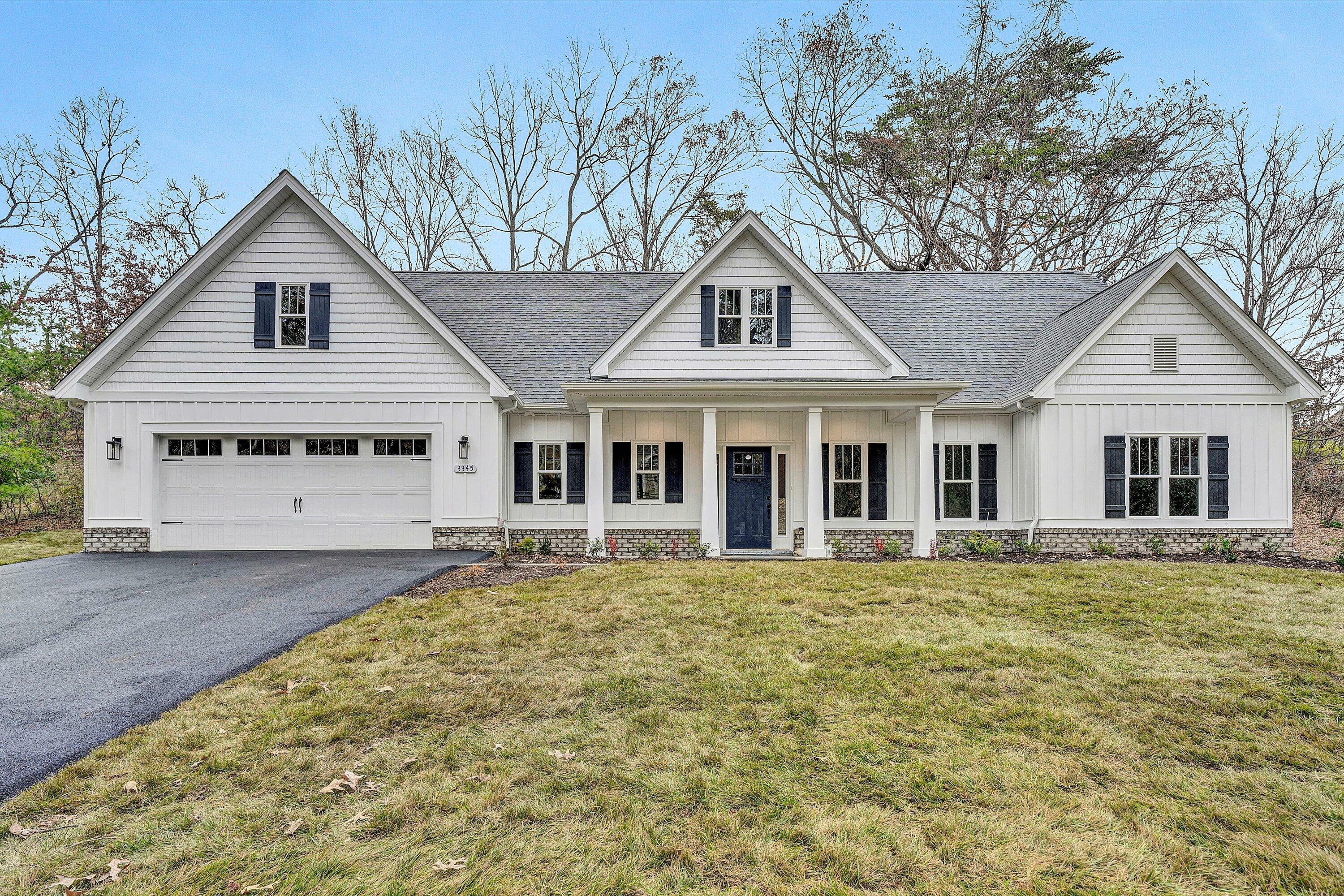 3345 Hidden Oak Rd SW  Roanoke VA 24018 photo
