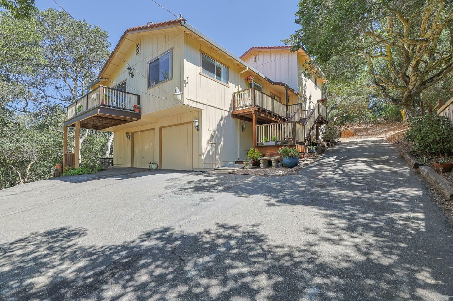 Property Photo:  6937 Valle Pacifico Road  CA 93907 