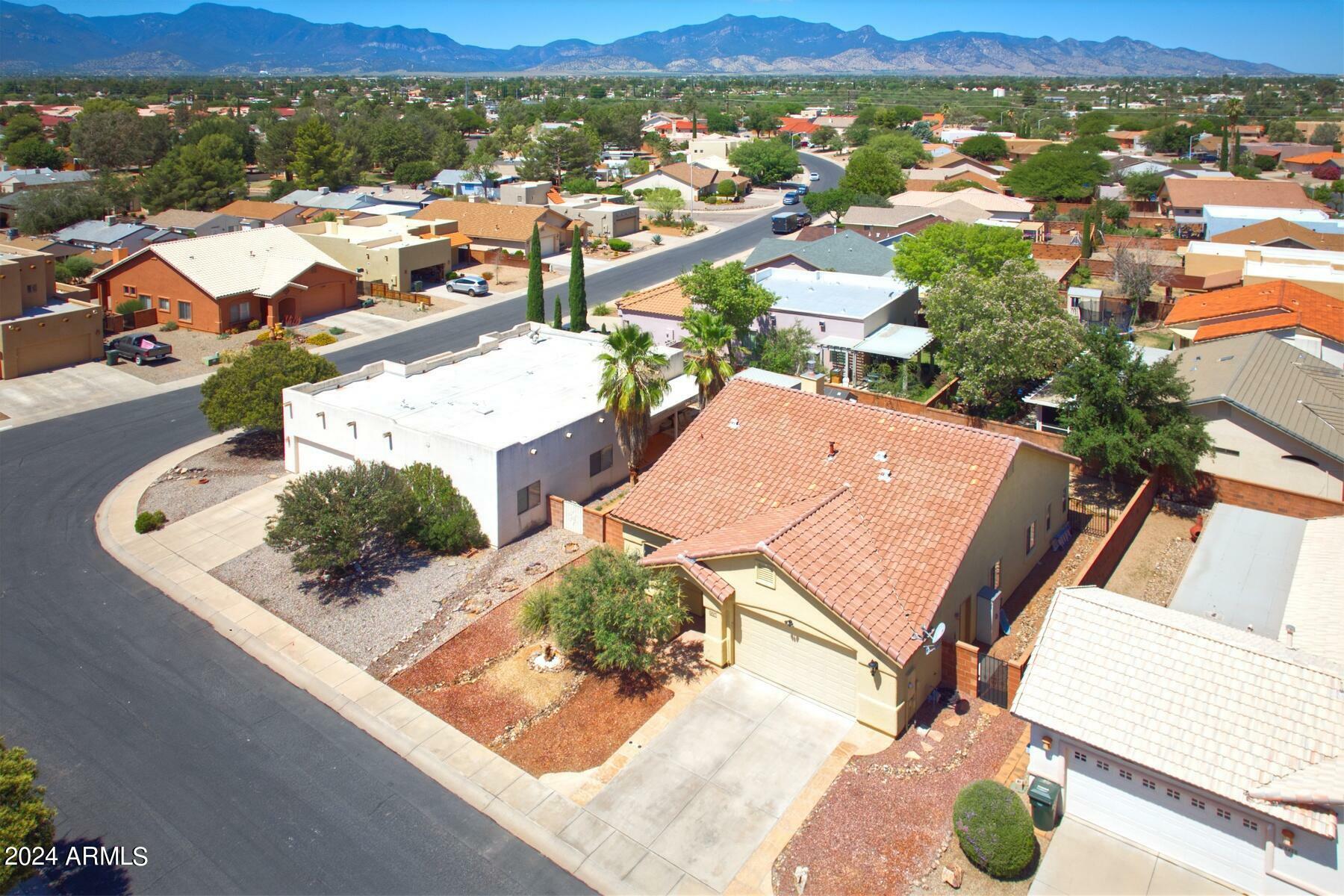 Property Photo:  5427 Cedar Springs Drive  AZ 85635 