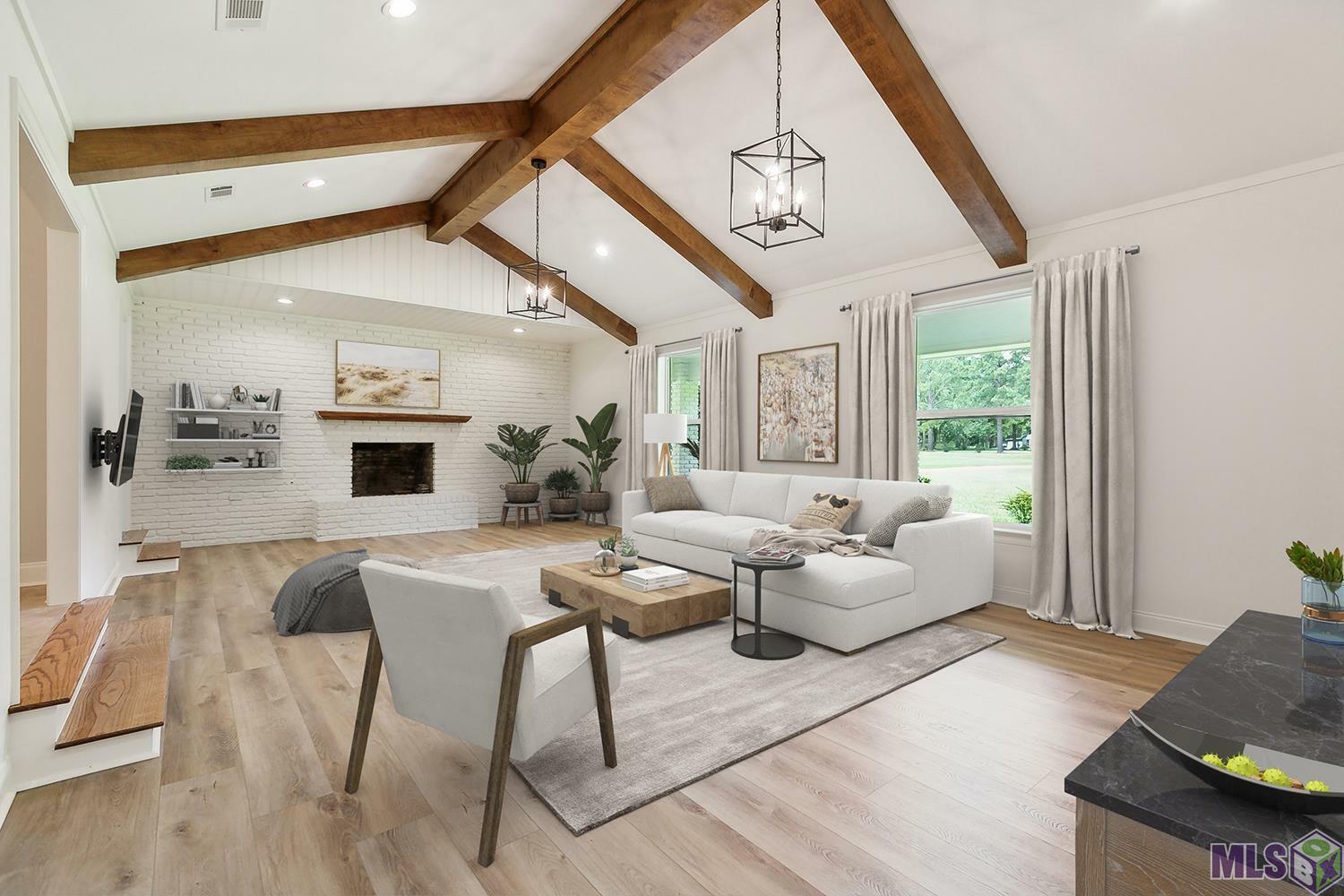 Property Photo:  11823 Cline Dr  LA 70714 