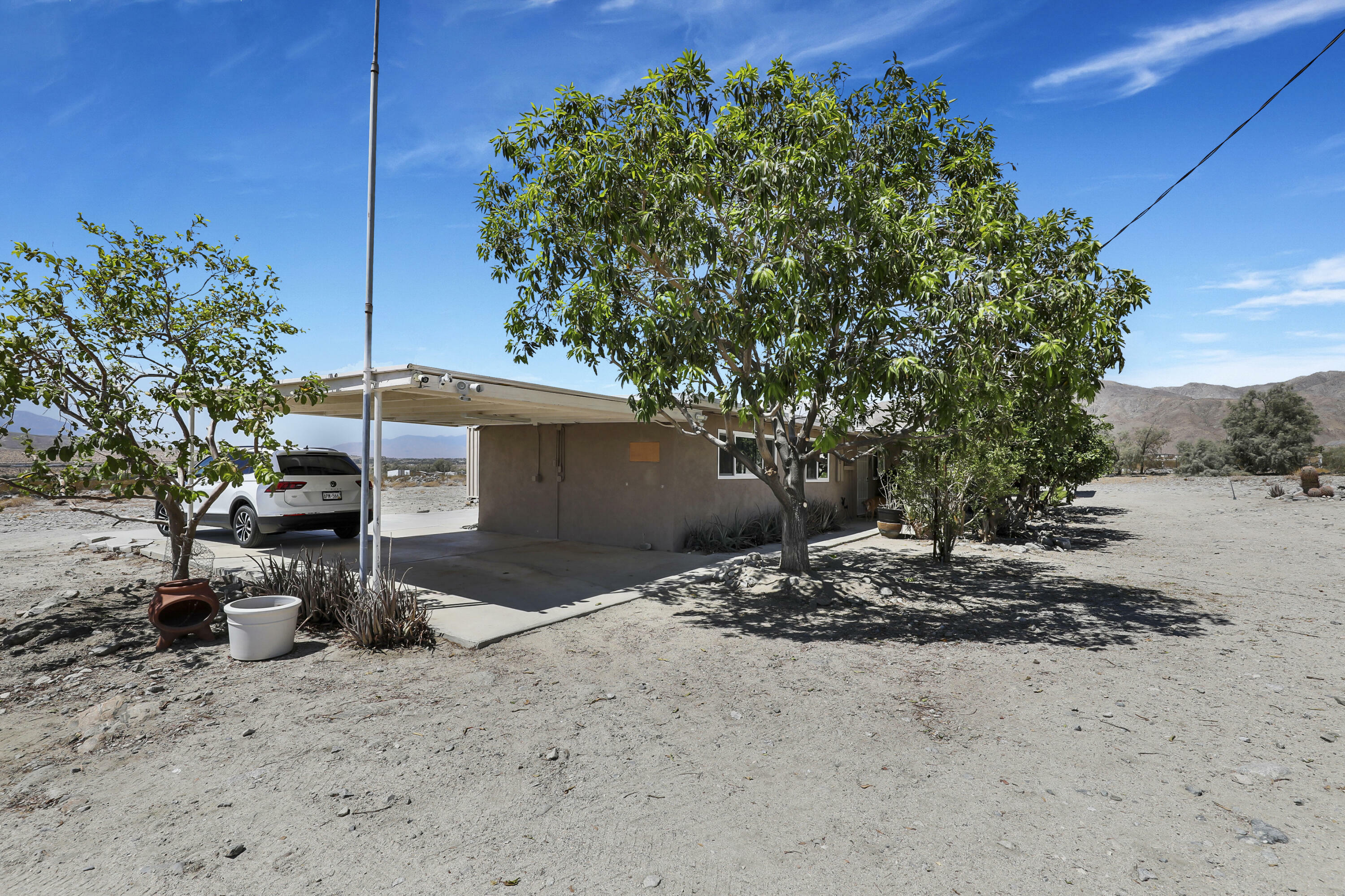 Property Photo:  21075 Sky Valley Drive  CA 92241 